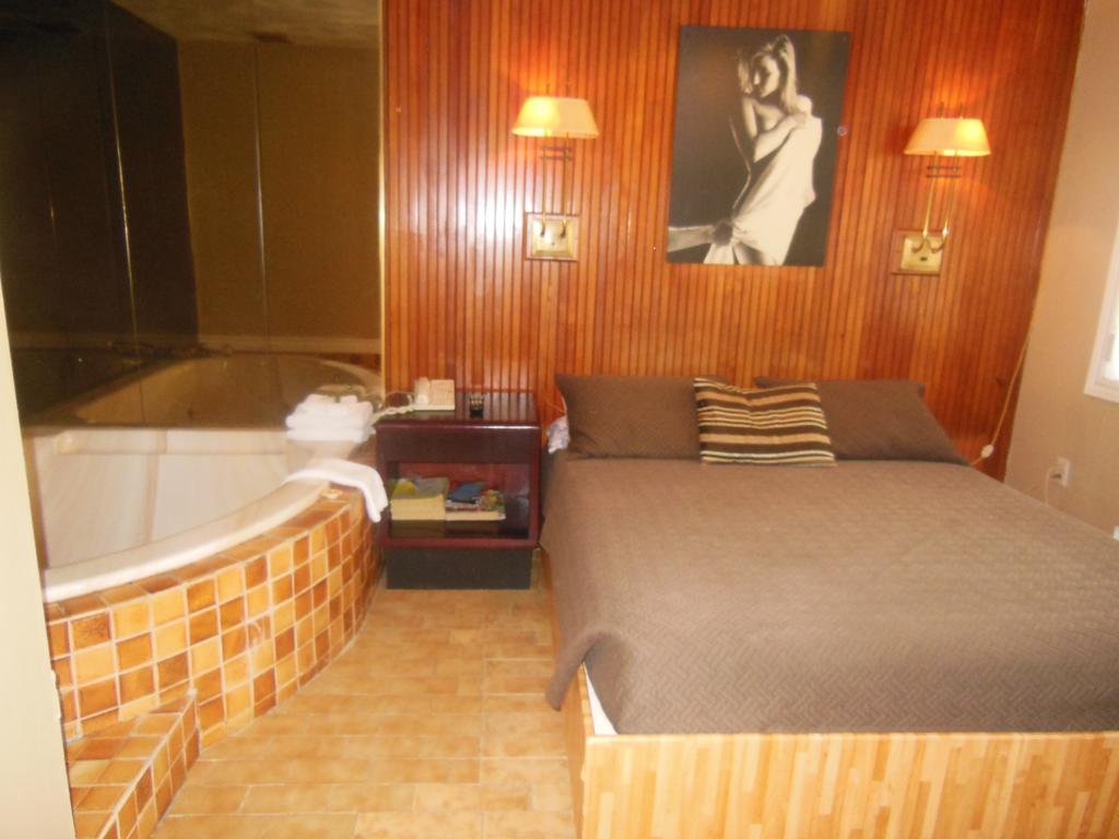Motel Le Paysan Montreal Exterior photo